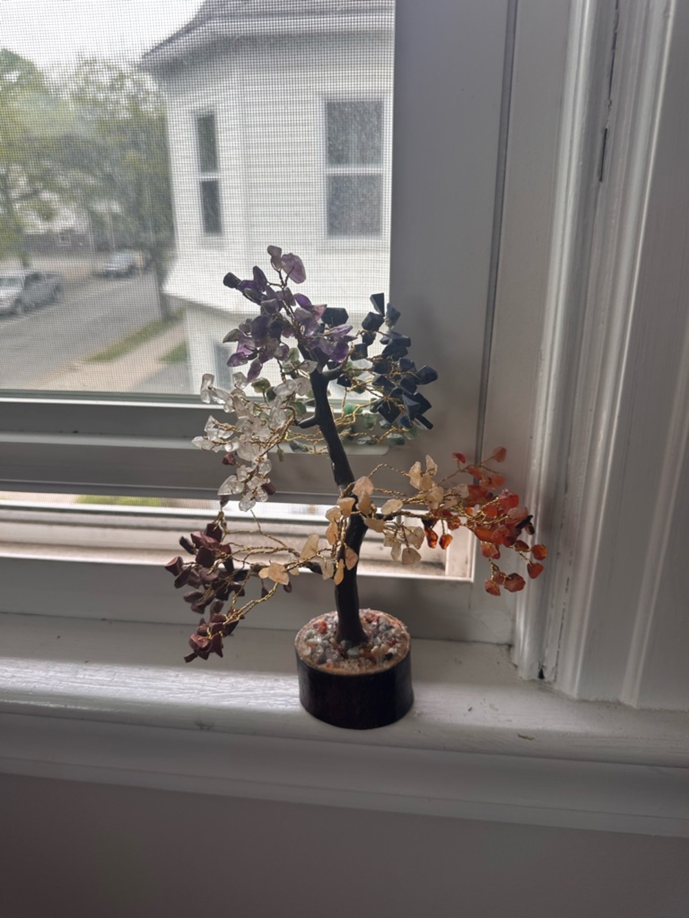 Multicolor Gemstone Tree Sculpture - Homeware 7 Chakras - Picture 3 of 4